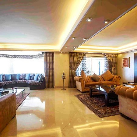 Lahoya Suites Beirut Exterior photo